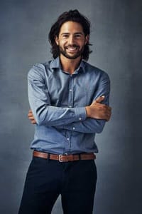 Dating single Greek men